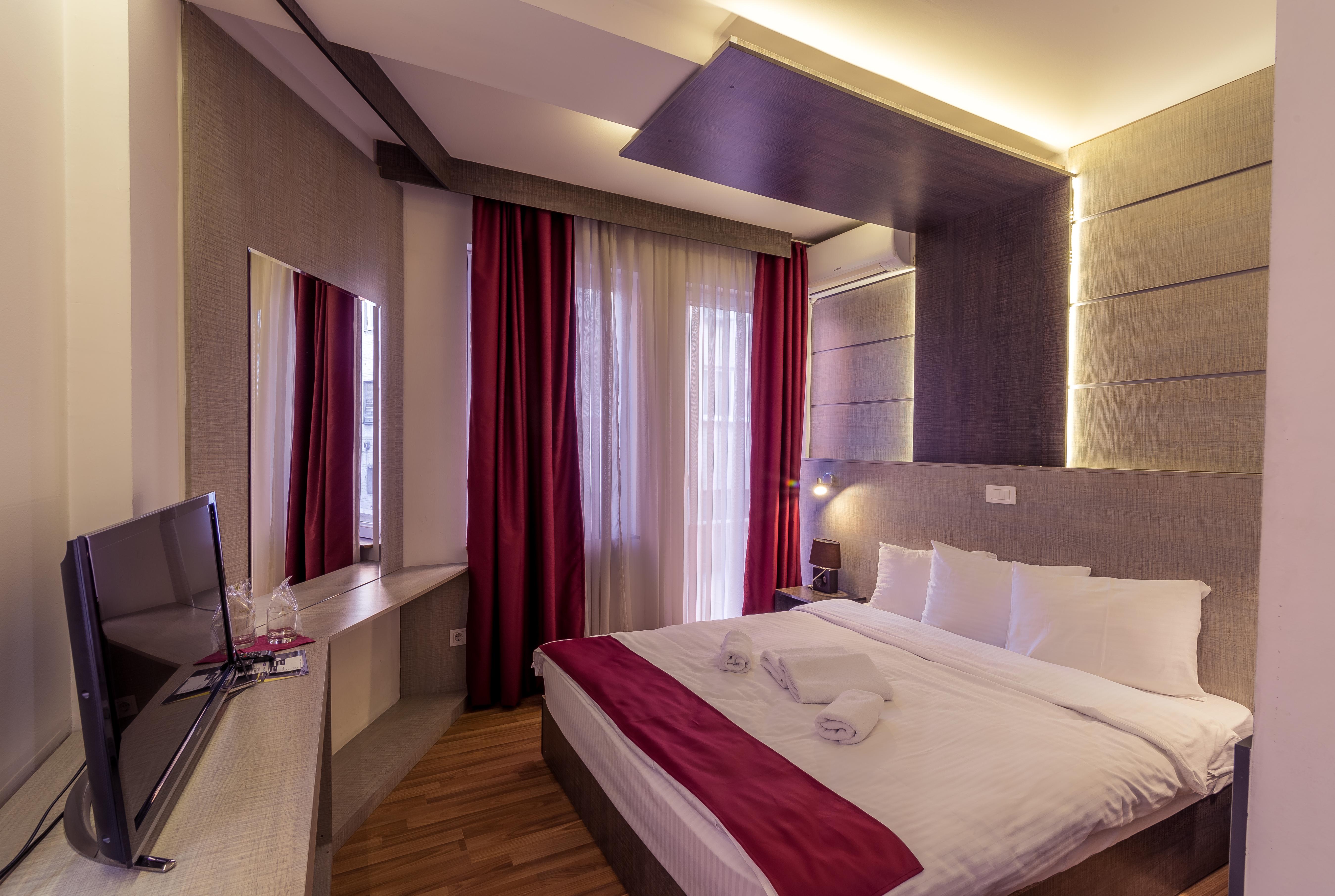 Hotel De Koka Skopje Exteriör bild